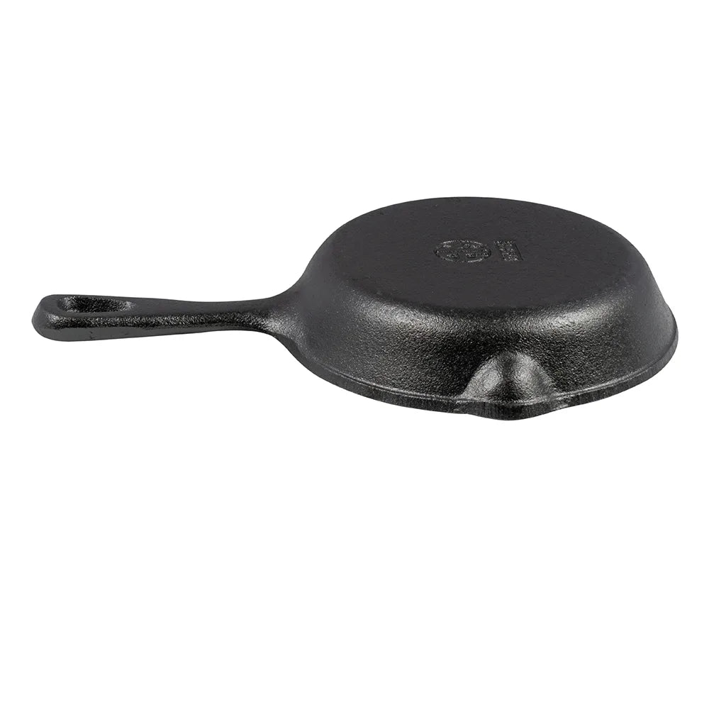 American Metalcraft CIS61 6" Round Cast Iron Fry Pan with Handle – Pre-Seasoned