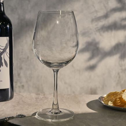 Ocean Glass Madison Sheer Rim Bordeaux Wine Glass – 21 oz, 6/Case