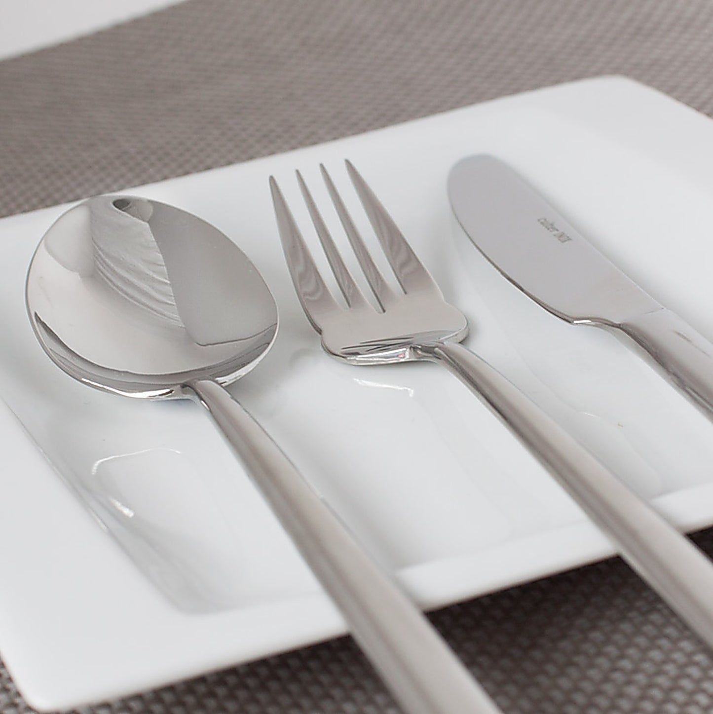 Comas Lotus Q5 8.3" 18/10 Stainless Steel Table Fork, 12/Case